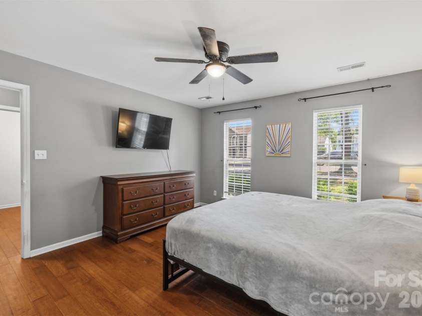 4313 Bubbling Brook Court, Charlotte, NC 28278.  MLS# CAR4391824, YatesRealty ID 30085. 