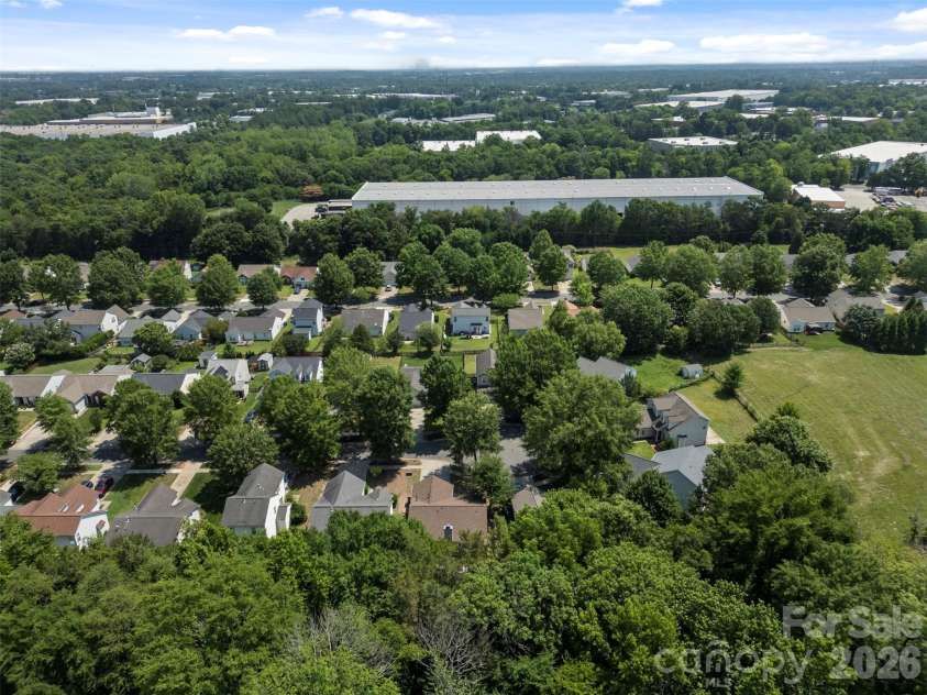 4313 Bubbling Brook Court, Charlotte, NC 28278.  MLS# CAR4391824, YatesRealty ID 30085. 