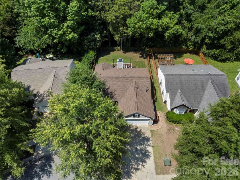 4313 Bubbling Brook Court, Charlotte, NC 28278.  MLS# CAR4391824, YatesRealty ID 30085. 