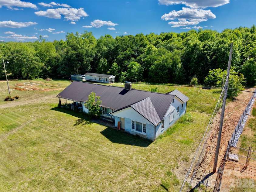 1263 NC 16 Highway, Taylorsville, NC 28681.  MLS# CAR4382911, YatesRealty ID 30087. 