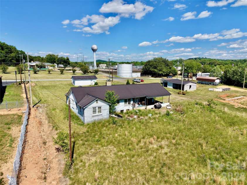 1263 NC 16 Highway, Taylorsville, NC 28681.  MLS# CAR4382911, YatesRealty ID 30087. 