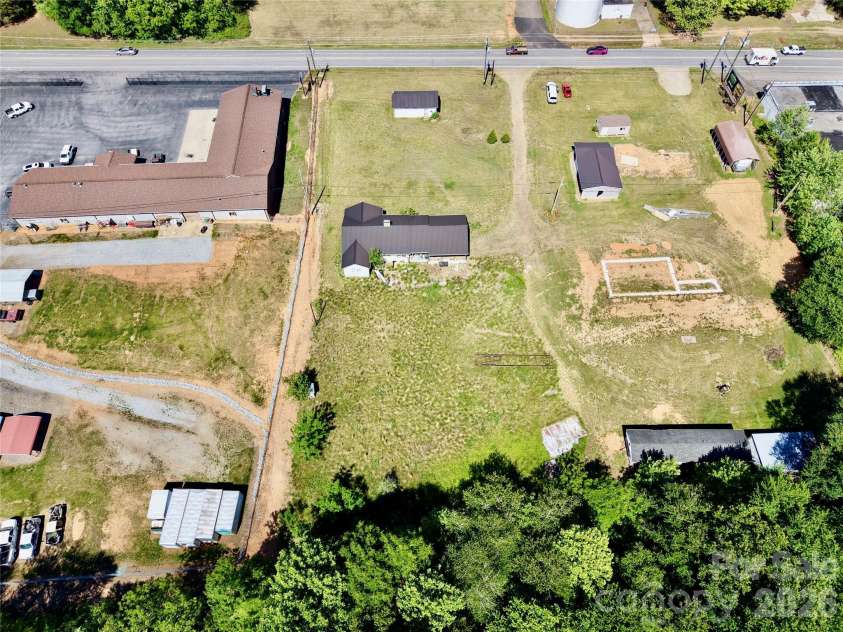 1263 NC 16 Highway, Taylorsville, NC 28681.  MLS# CAR4382911, YatesRealty ID 30087. 