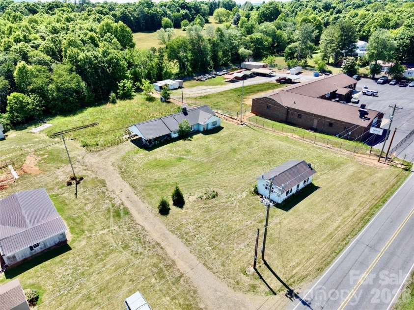 1263 NC 16 Highway, Taylorsville, NC 28681.  MLS# CAR4382911, YatesRealty ID 30087. 
