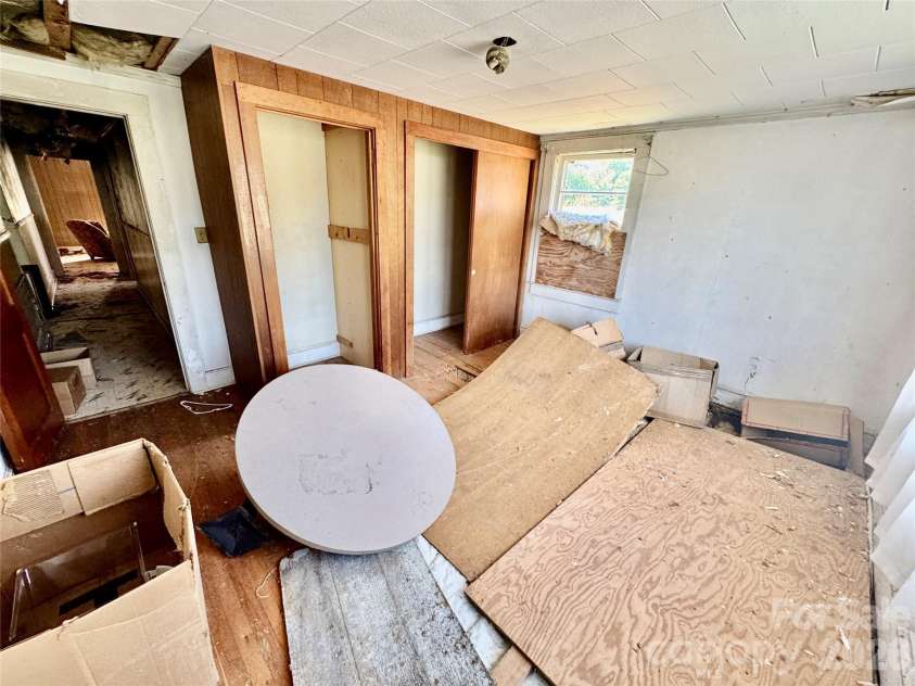1263 NC 16 Highway, Taylorsville, NC 28681.  MLS# CAR4382911, YatesRealty ID 30087. 