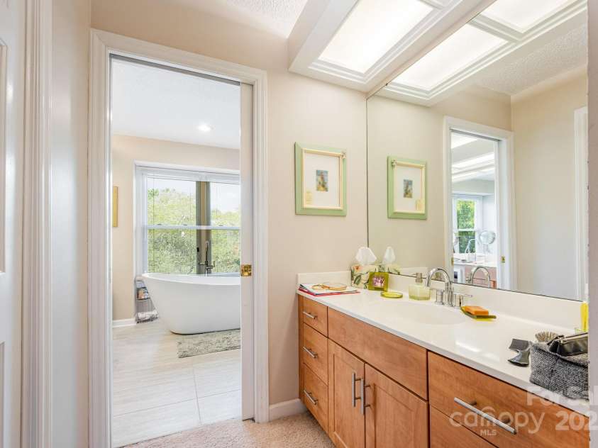 14115 Canvasback Drive, Charlotte, NC 28273.  MLS# CAR4284300, YatesRealty ID 30087. 