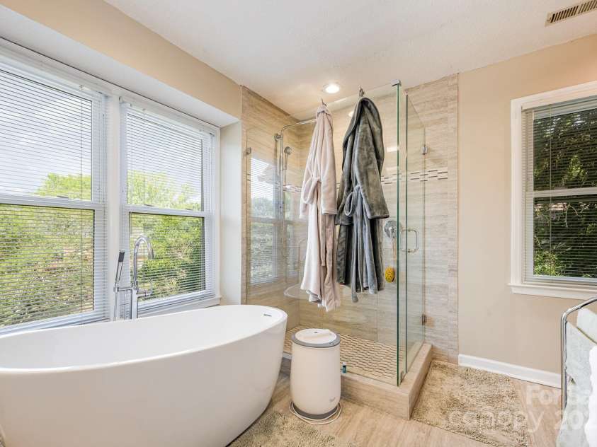 14115 Canvasback Drive, Charlotte, NC 28273.  MLS# CAR4284300, YatesRealty ID 30087. 