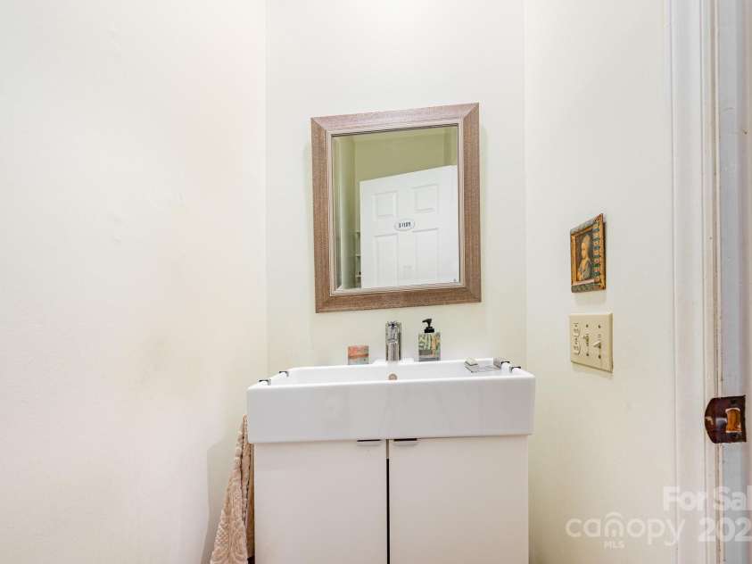 14115 Canvasback Drive, Charlotte, NC 28273.  MLS# CAR4284300, YatesRealty ID 30087. 