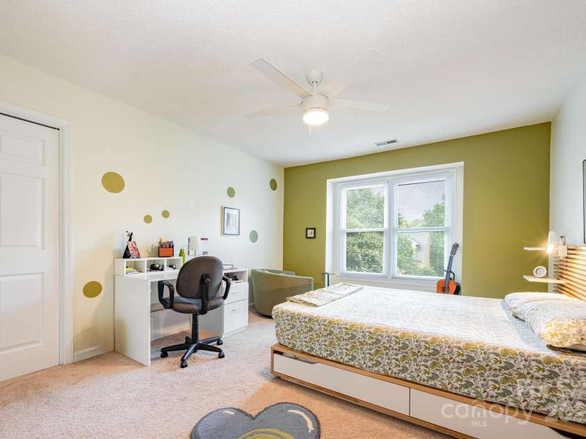 14115 Canvasback Drive, Charlotte, NC 28273.  MLS# CAR4284300, YatesRealty ID 30087. 