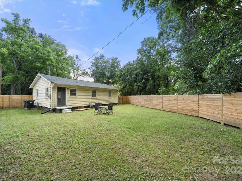 196 Princess Avenue, Concord, NC 28025.  MLS# CAR4280600, YatesRealty ID 30088. 