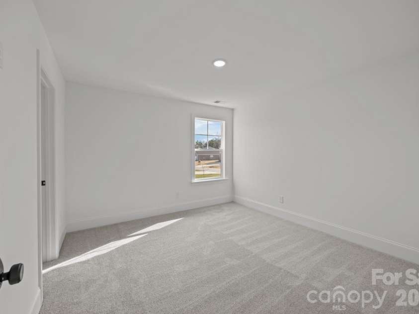 109 Brooke Forest Court, Mooresville, NC 28115.  MLS# CAR4338090, YatesRealty ID 3009. 