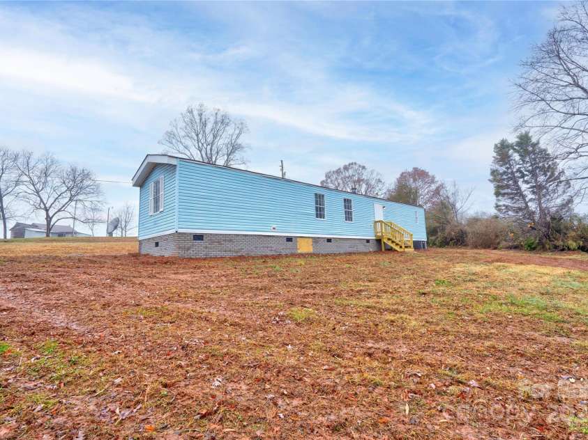 2124 Mcbrayer Springs Road, Shelby, NC 28150.  MLS# CAR4206990, YatesRealty ID 3009. Back