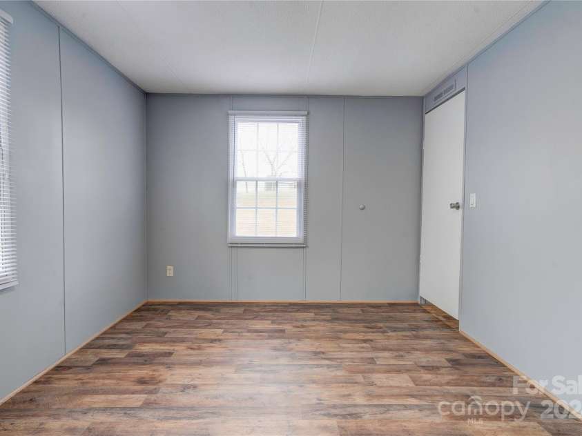 2124 Mcbrayer Springs Road, Shelby, NC 28150.  MLS# CAR4206990, YatesRealty ID 3009. Bedroom