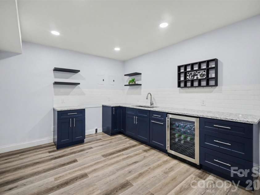 14921 August Lane, Charlotte, NC 28227.  MLS# CAR4360349, YatesRealty ID 30090. 