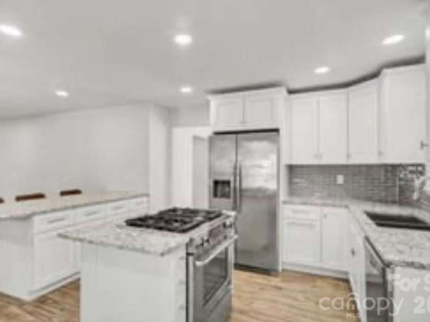 14921 August Lane, Charlotte, NC 28227.  MLS# CAR4360349, YatesRealty ID 30090. 