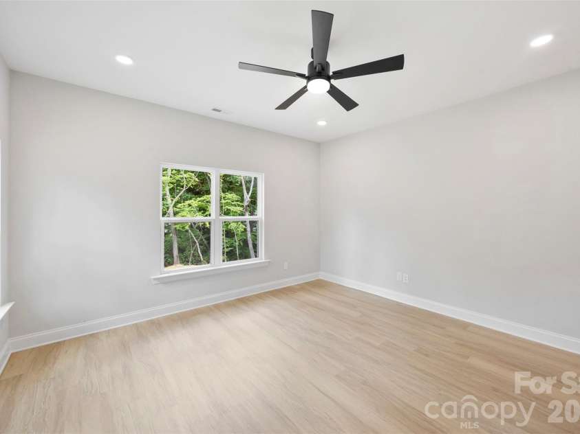 4523 Binwhe Lane, Gastonia, NC 28052.  MLS# CAR4392107, YatesRealty ID 30091. 