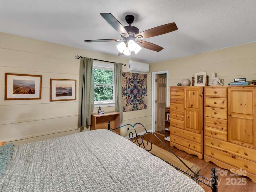 73 Hoot Owl Hollow, Sylva, NC 28779.  MLS# CAR4284664, YatesRealty ID 30091. 