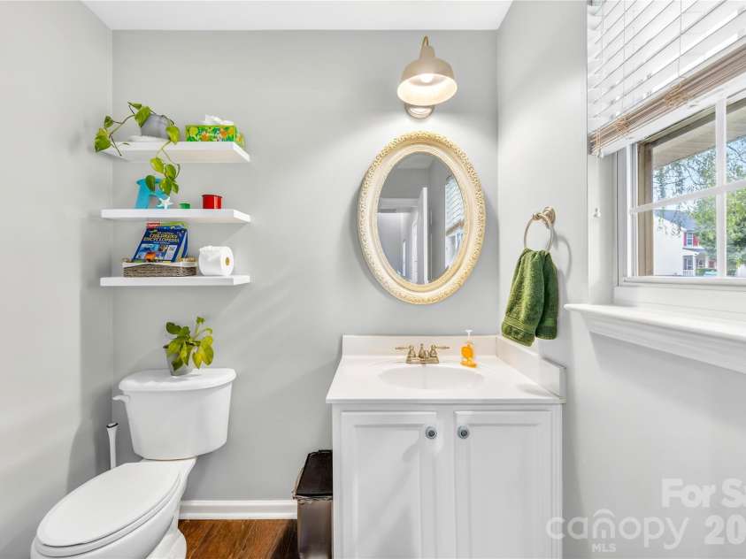 953 Rocky Meadows Lane, Concord, NC 28025.  MLS# CAR4384156, YatesRealty ID 30092. Half bathroom downstairs