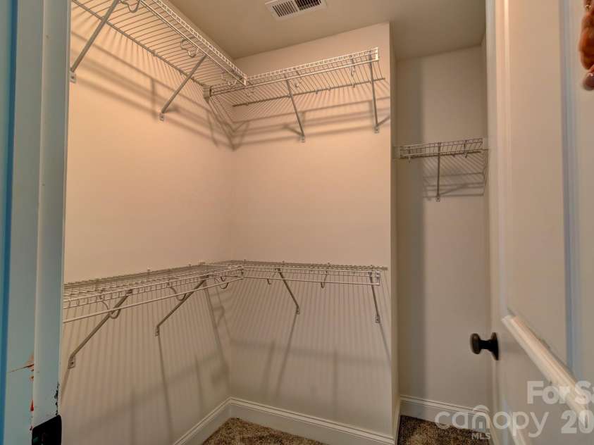 607 LeGrand Street, Shelby, NC 28150.  MLS# CAR4390566, YatesRealty ID 30094. 