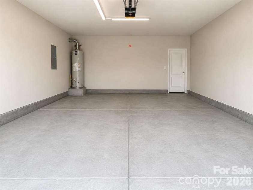 3943 Norman View Drive, Sherrills Ford, NC 28673.  MLS# CAR4403785, YatesRealty ID 30096. 