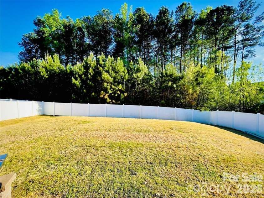 3943 Norman View Drive, Sherrills Ford, NC 28673.  MLS# CAR4403785, YatesRealty ID 30096. 