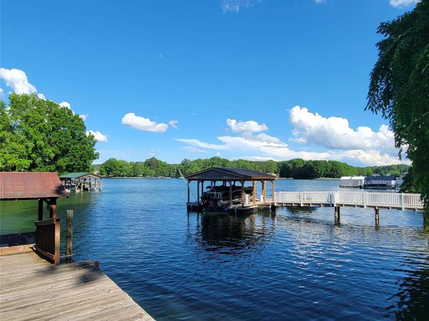 221 Stillwater Road, Troutman, NC 28166.  MLS# CAR4255773, YatesRealty ID 30097. 
