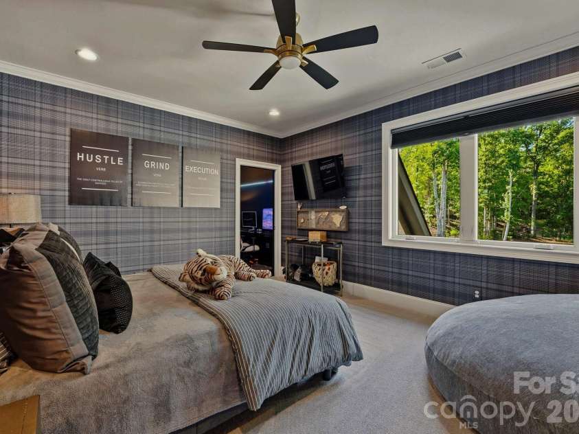 4064 Poplar Ridge Drive, Fort Mill, SC 29715.  MLS# CAR4385848, YatesRealty ID 30097. 