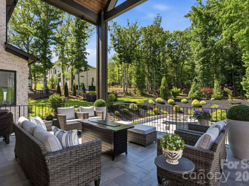 4064 Poplar Ridge Drive, Fort Mill, SC 29715.  MLS# CAR4385848, YatesRealty ID 30097. 