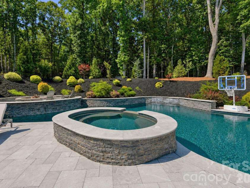 4064 Poplar Ridge Drive, Fort Mill, SC 29715.  MLS# CAR4385848, YatesRealty ID 30097. 