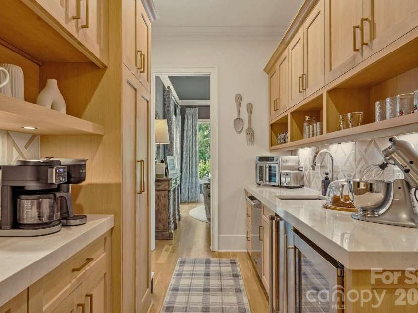 4064 Poplar Ridge Drive, Fort Mill, SC 29715.  MLS# CAR4385848, YatesRealty ID 30097. Scullery