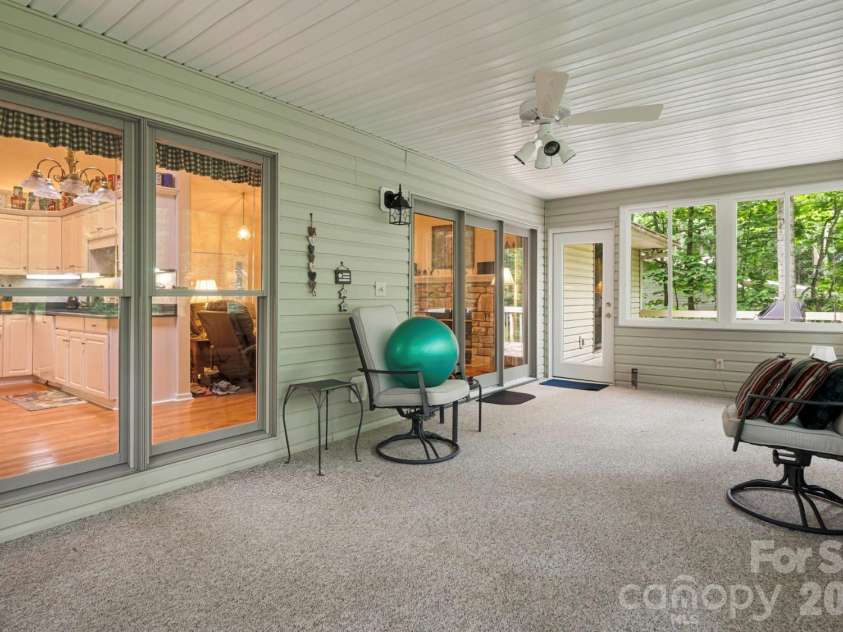 1851 Riverview Court, Hendersonville, NC 28739.  MLS# CAR4387854, YatesRealty ID 30098. 