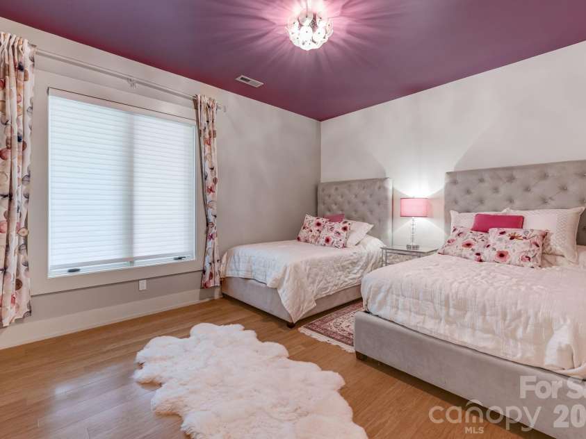 109 Cold Deck Way, Sylva, NC 28779.  MLS# CAR4378441, YatesRealty ID 30099. 