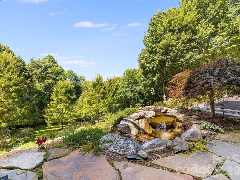 109 Cold Deck Way, Sylva, NC 28779.  MLS# CAR4378441, YatesRealty ID 30099. 
