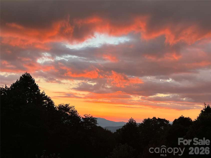 109 Cold Deck Way, Sylva, NC 28779.  MLS# CAR4378441, YatesRealty ID 30099. 