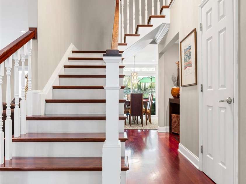 605 Giles Court, Matthews, NC 28105.  MLS# CAR4283220, YatesRealty ID 30099. 