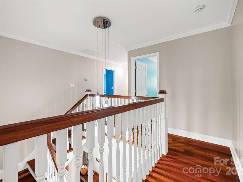 605 Giles Court, Matthews, NC 28105.  MLS# CAR4283220, YatesRealty ID 30099. 