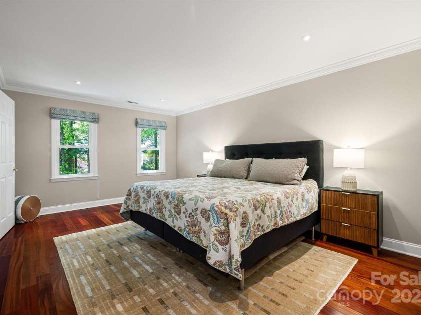 605 Giles Court, Matthews, NC 28105.  MLS# CAR4283220, YatesRealty ID 30099. 