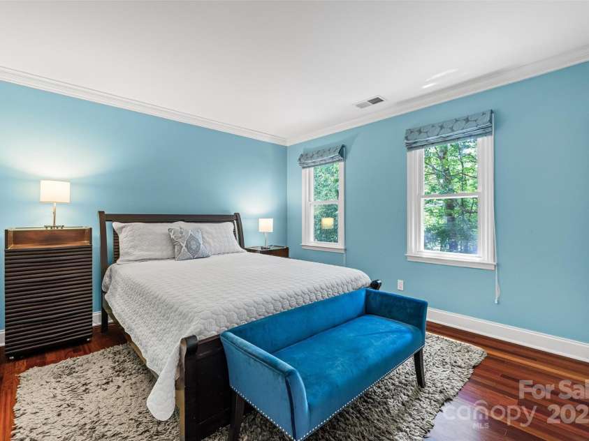 605 Giles Court, Matthews, NC 28105.  MLS# CAR4283220, YatesRealty ID 30099. 