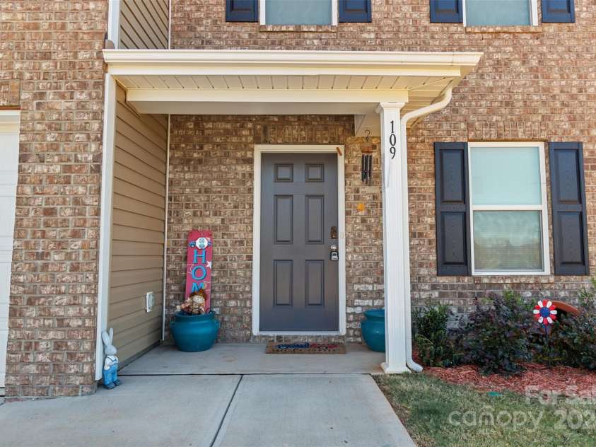 109 Vintage Woods Lane, Shelby, NC 28150.  MLS# CAR4204395, YatesRealty ID 301. 