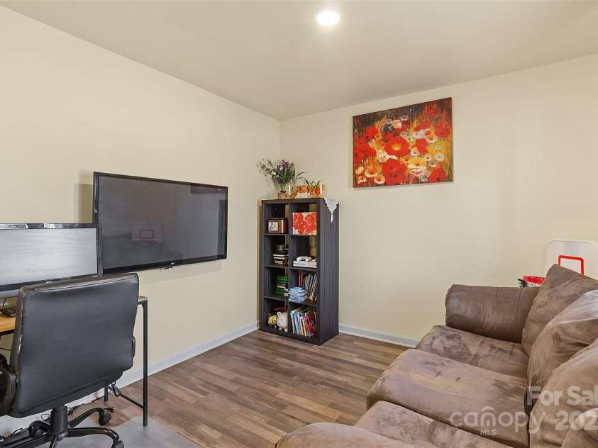 109 Vintage Woods Lane, Shelby, NC 28150.  MLS# CAR4204395, YatesRealty ID 301. 