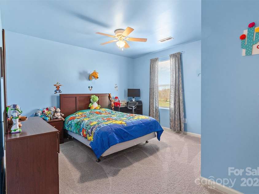 109 Vintage Woods Lane, Shelby, NC 28150.  MLS# CAR4204395, YatesRealty ID 301. 