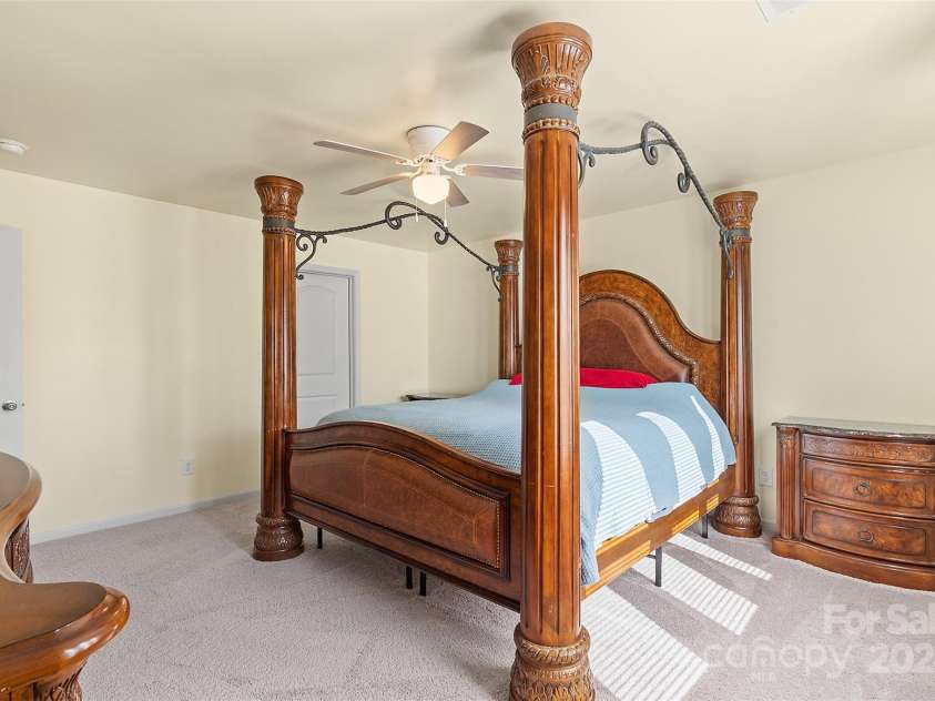 109 Vintage Woods Lane, Shelby, NC 28150.  MLS# CAR4204395, YatesRealty ID 301. 