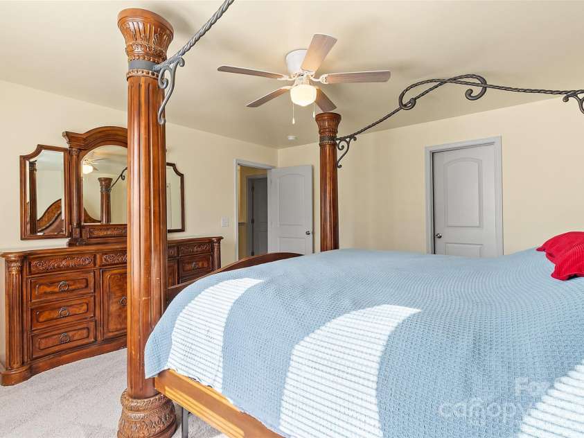 109 Vintage Woods Lane, Shelby, NC 28150.  MLS# CAR4204395, YatesRealty ID 301. 