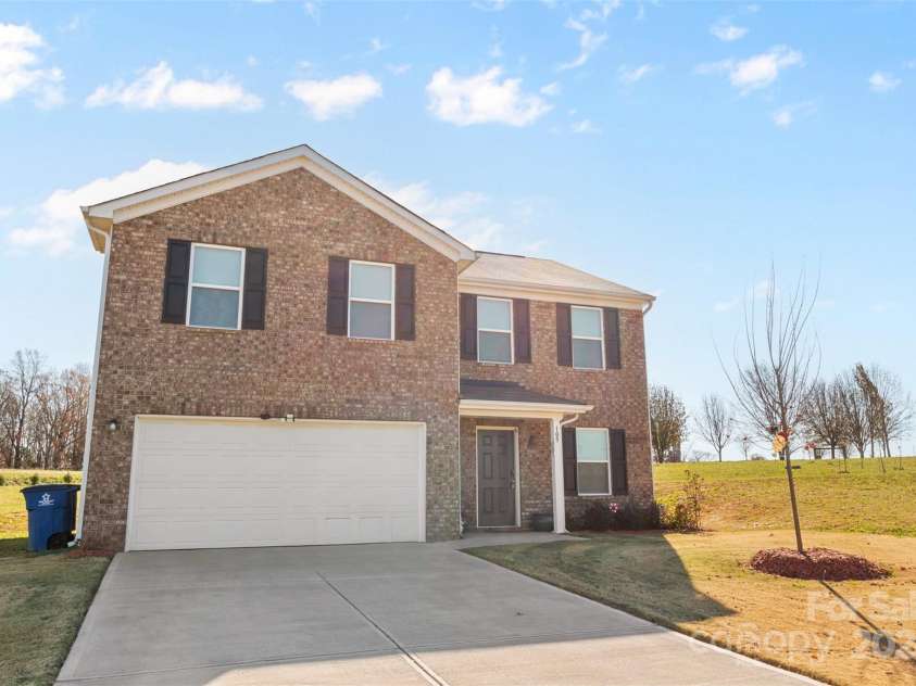 109 Vintage Woods Lane, Shelby, NC 28150.  MLS# CAR4204395, YatesRealty ID 301. 