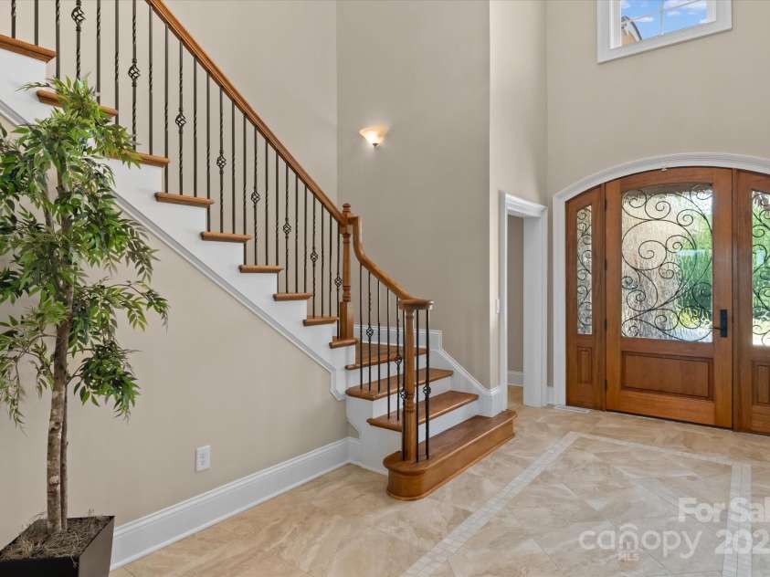 1122 Astoria Parkway, Catawba, NC 28609.  MLS# CAR4285552, YatesRealty ID 301. 