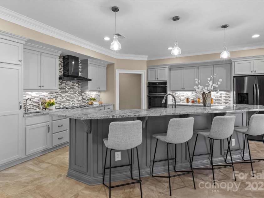 1122 Astoria Parkway, Catawba, NC 28609.  MLS# CAR4285552, YatesRealty ID 301. 