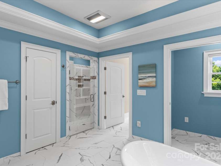 1122 Astoria Parkway, Catawba, NC 28609.  MLS# CAR4285552, YatesRealty ID 301. 