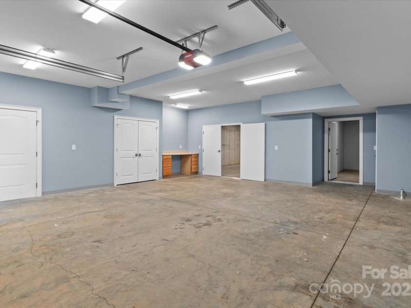 1122 Astoria Parkway, Catawba, NC 28609.  MLS# CAR4285552, YatesRealty ID 301. 