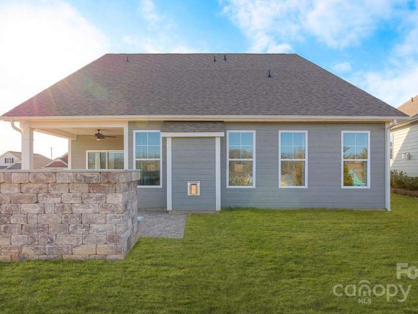 12 Fox Cove Road, Hendersonville, NC 28792.  MLS# CAR4225179, YatesRealty ID 3010. Photos are representative