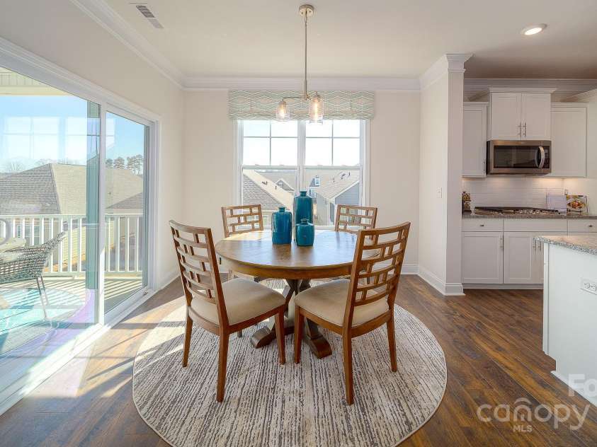 12 Fox Cove Road, Hendersonville, NC 28792.  MLS# CAR4225179, YatesRealty ID 3010. Photos are representative