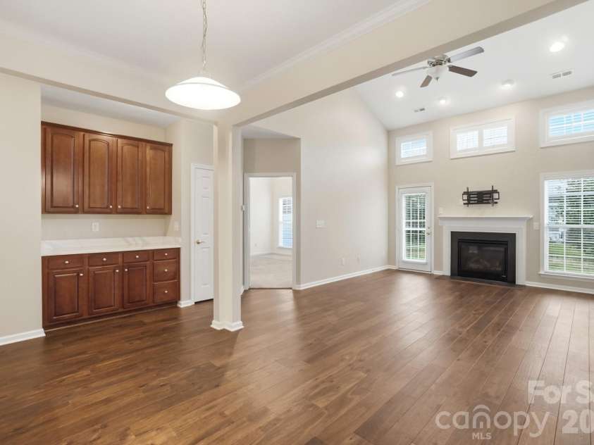 284 Garnet Court, Fort Mill, SC 29708.  MLS# CAR4341140, YatesRealty ID 3010. 